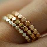 Thick Dotted Band